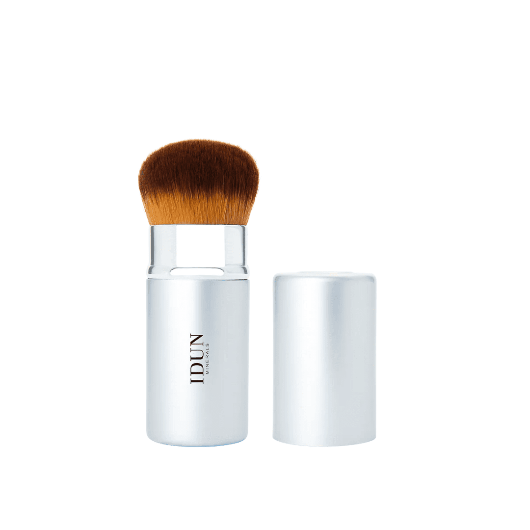 Idun Minerals Retractable Kabuki Brush | Skin Perfection